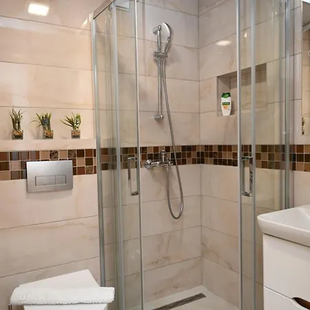 Lokica S Врнячка-Баня