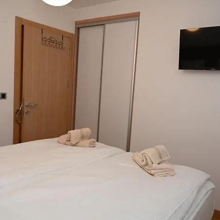 Lokica S Апартаменты